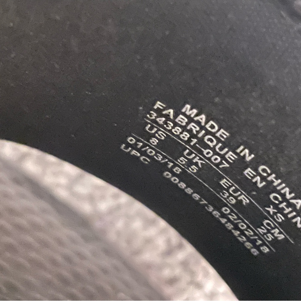 Nike Black and pink Slide Sandals - Picture 4 of 4